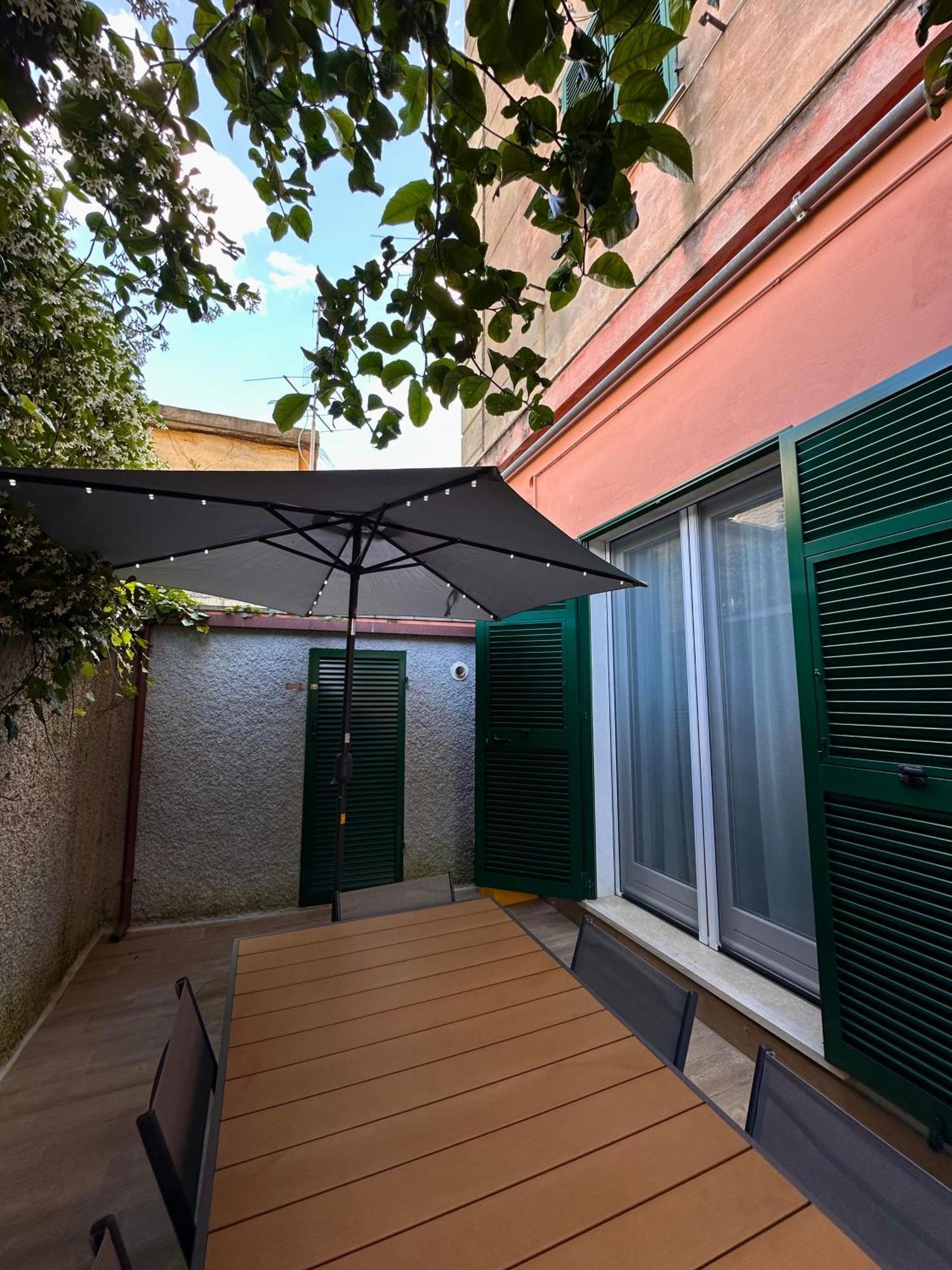 La Casa Del Capitano Apartment Levanto Exterior photo